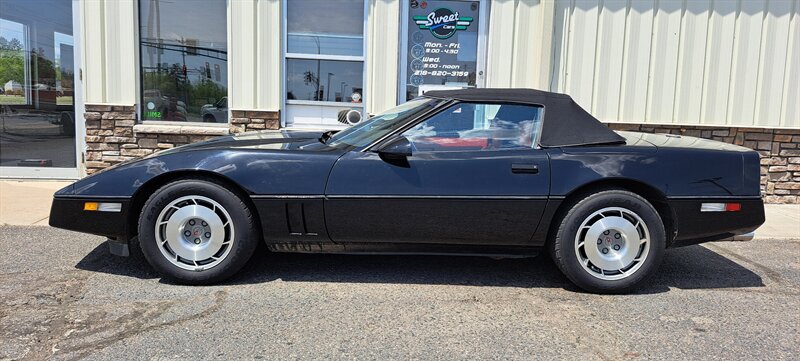 chevrolet corvette 1987 1G1YY3187H5115297 image chevrolet corvette 1987 1G1YY3187H5115297 image