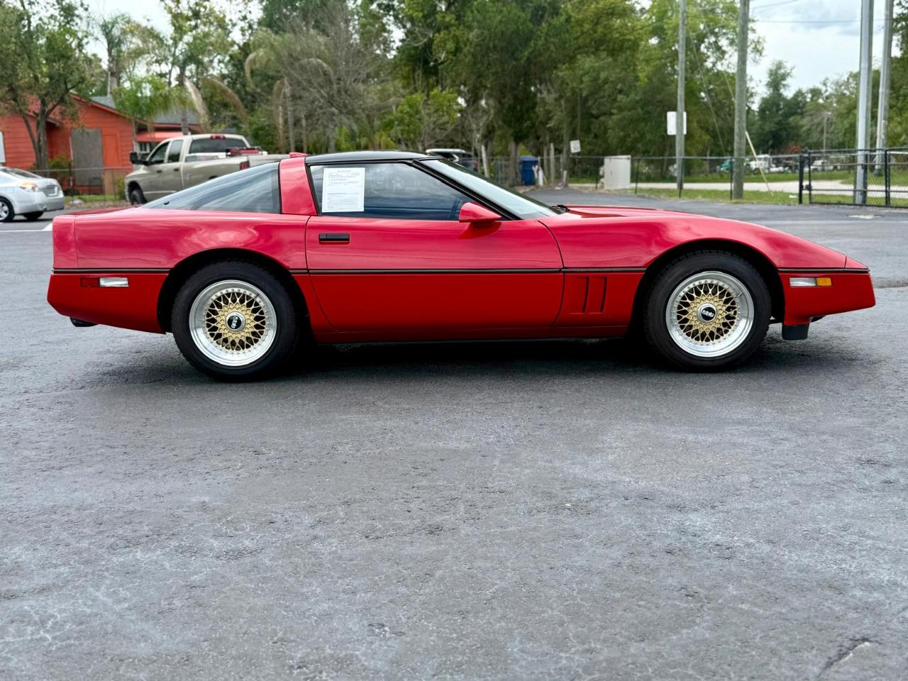 chevrolet corvette 1985 1G1YY0786F5109784 image chevrolet corvette 1985 1G1YY0786F5109784 image