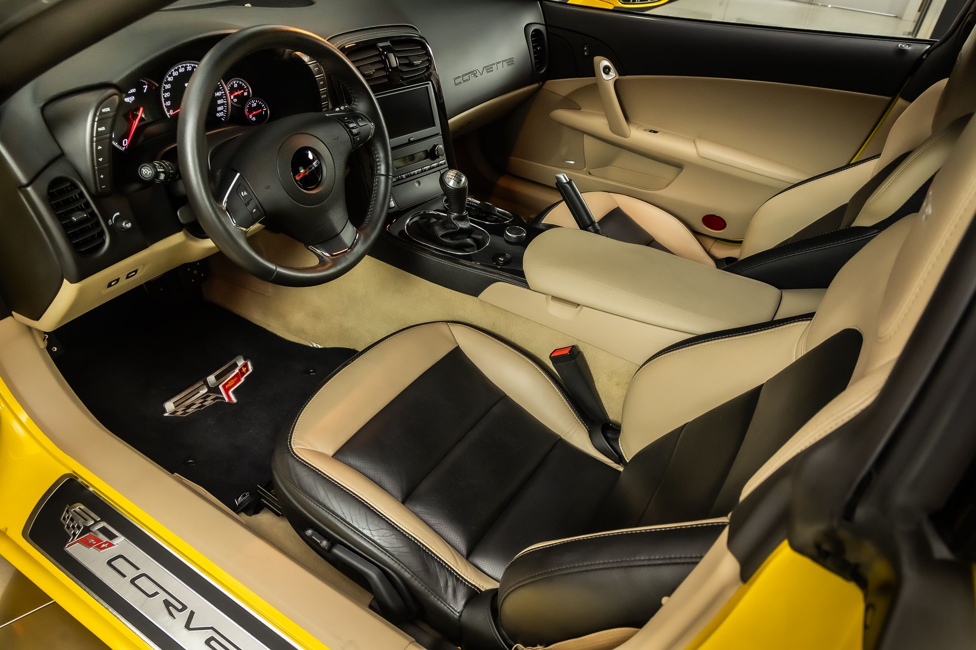 chevrolet corvette 2013 1G1YK2DE6D5104105 image chevrolet corvette 2013 1G1YK2DE6D5104105 image