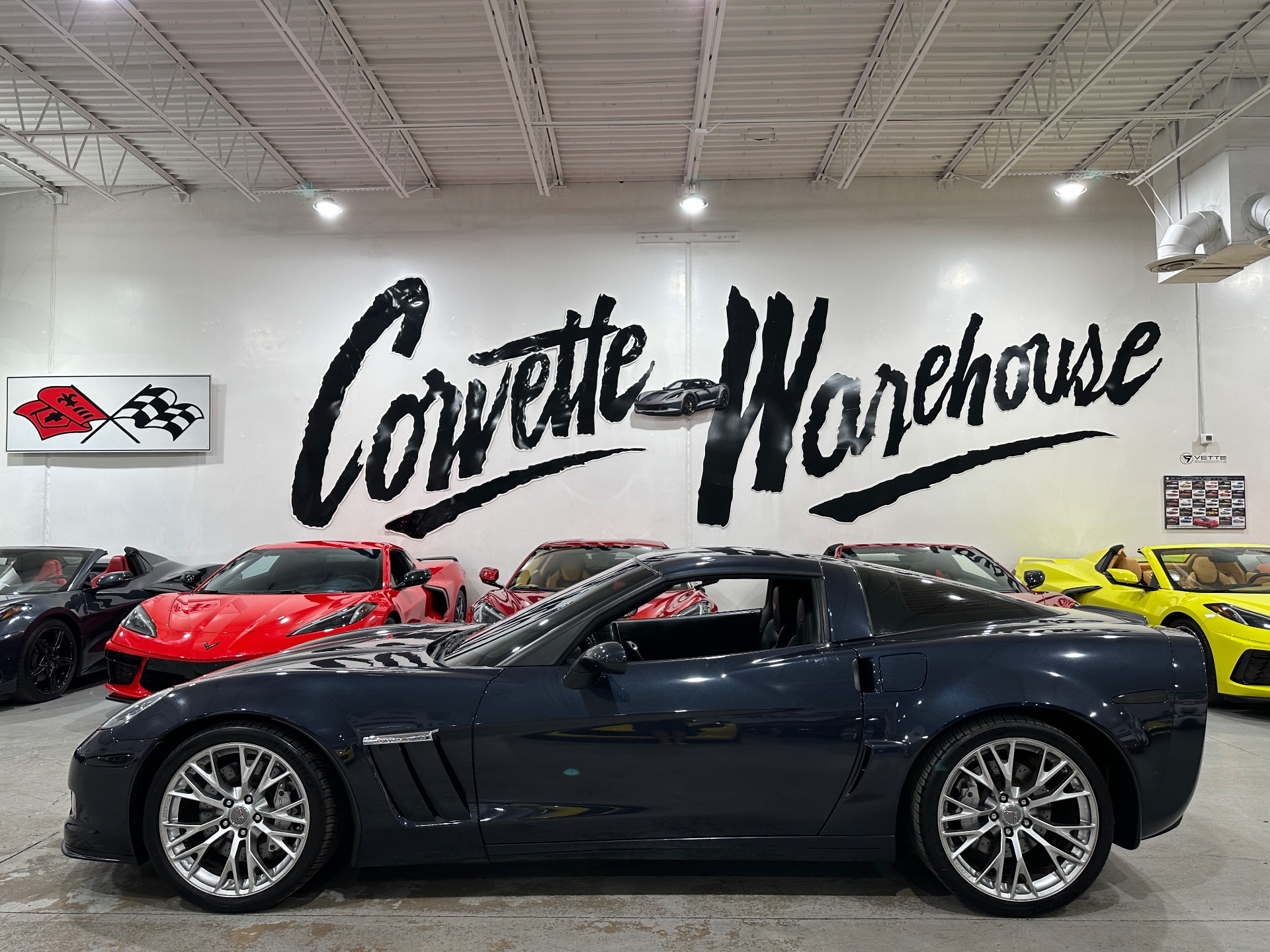 chevrolet corvette 2013 1G1YV2DW5D5109425 image chevrolet corvette 2013 1G1YV2DW5D5109425 image