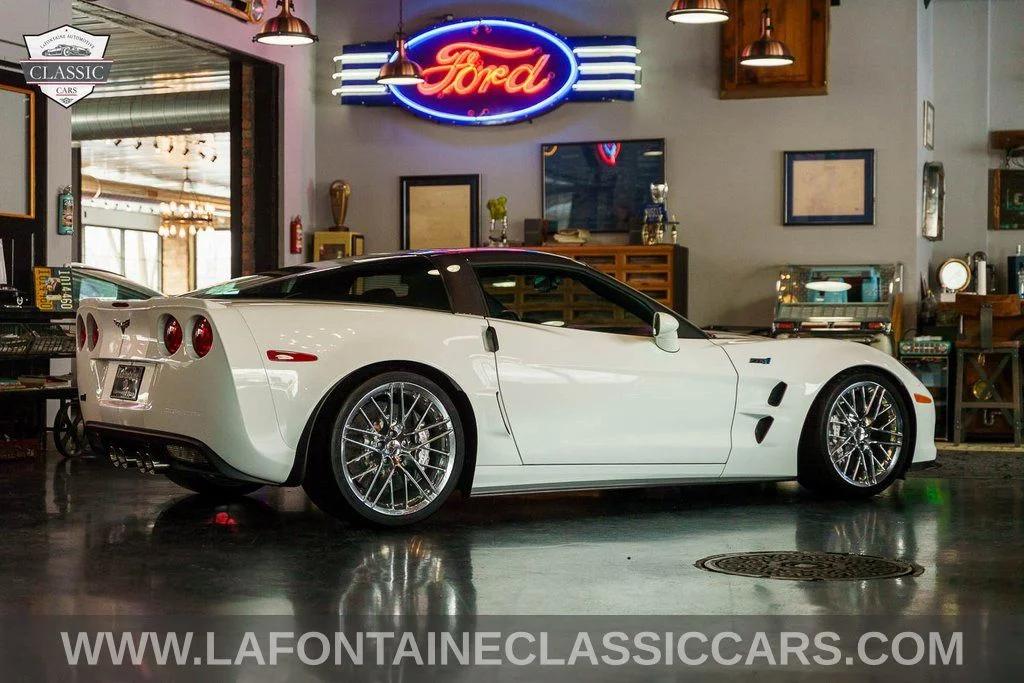 chevrolet corvette 2013 1G1YN2DT8D5800471 image chevrolet corvette 2013 1G1YN2DT8D5800471 image