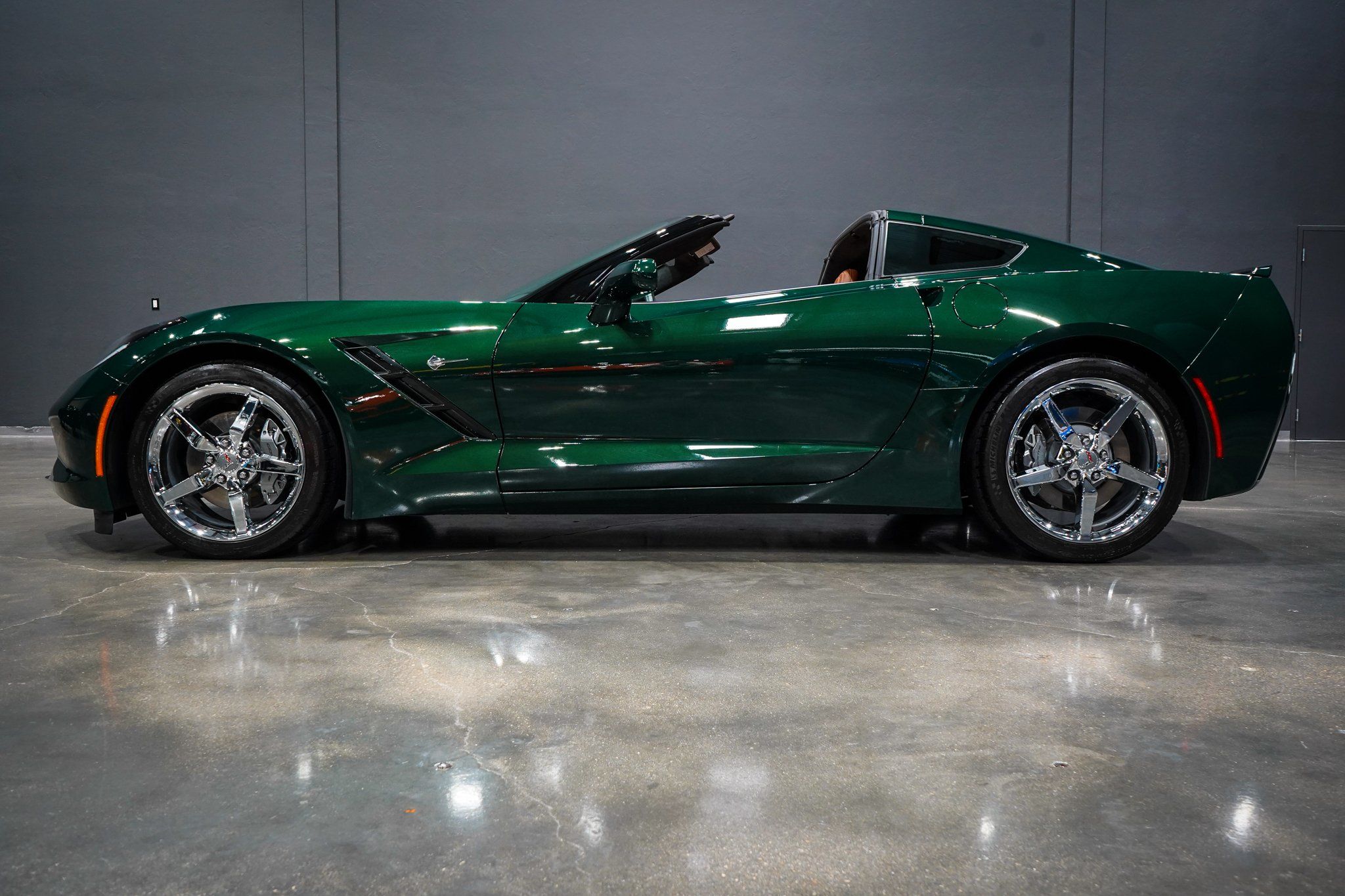 chevrolet corvette 2014 1G1YF2D72E5108904 image chevrolet corvette 2014 1G1YF2D72E5108904 image