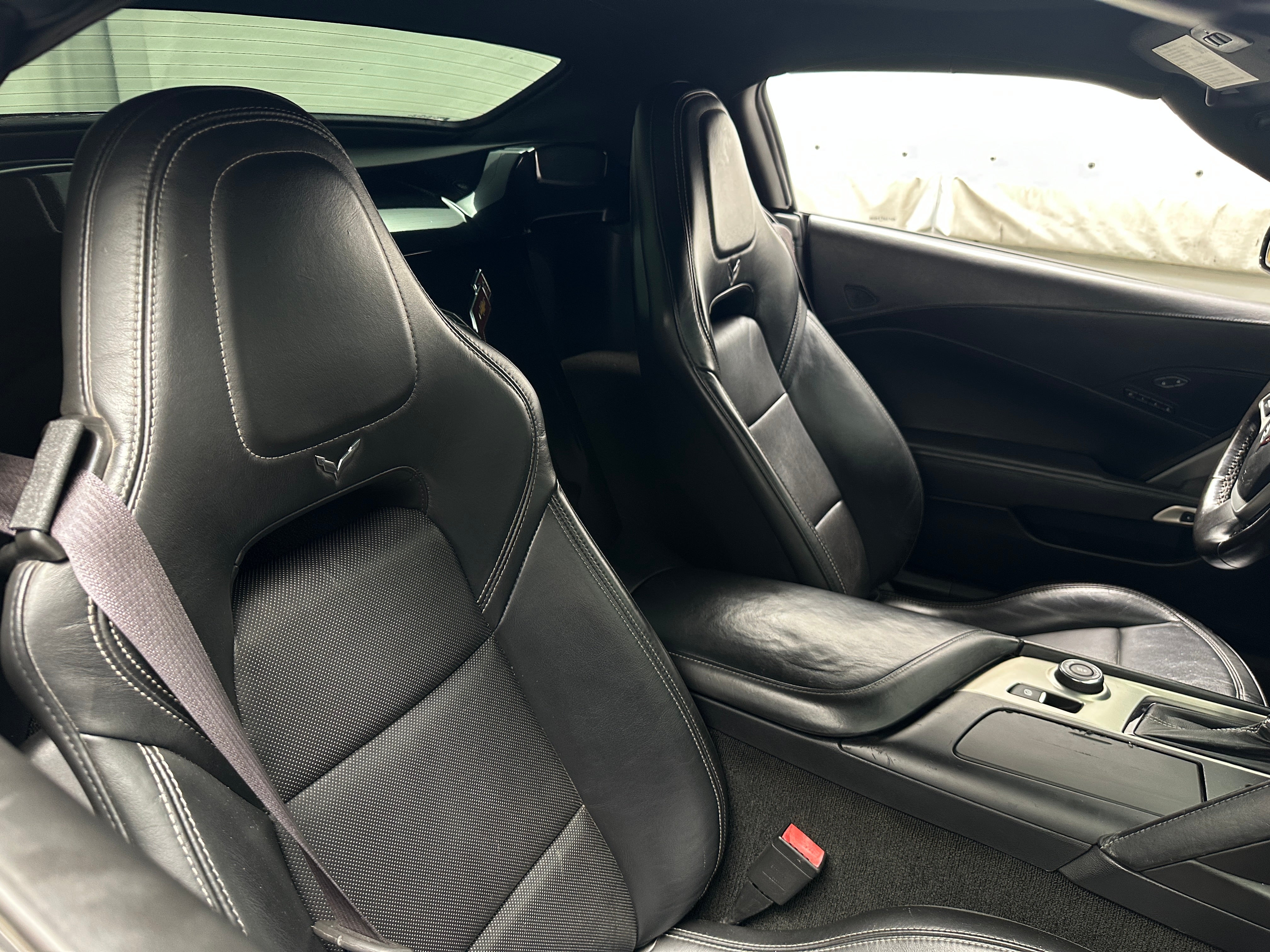 chevrolet corvette 2014 1G1YM3D74E5131564 image chevrolet corvette 2014 1G1YM3D74E5131564 image