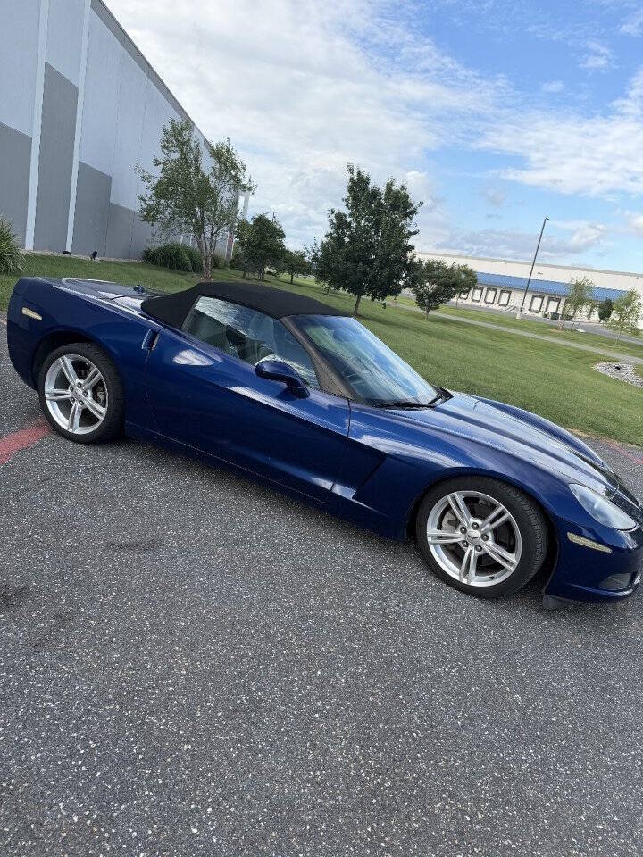 chevrolet corvette 2005 1G1YY34U955125107 image chevrolet corvette 2005 1G1YY34U955125107 image