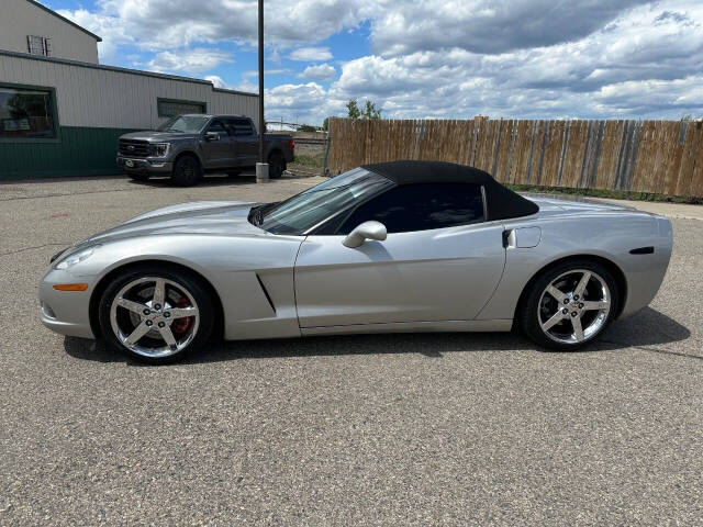 chevrolet corvette 2005 1G1YY34U555115531 image chevrolet corvette 2005 1G1YY34U555115531 image