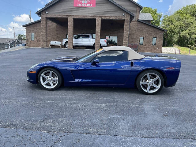 chevrolet corvette 2005 1G1YY34U355133011 image chevrolet corvette 2005 1G1YY34U355133011 image