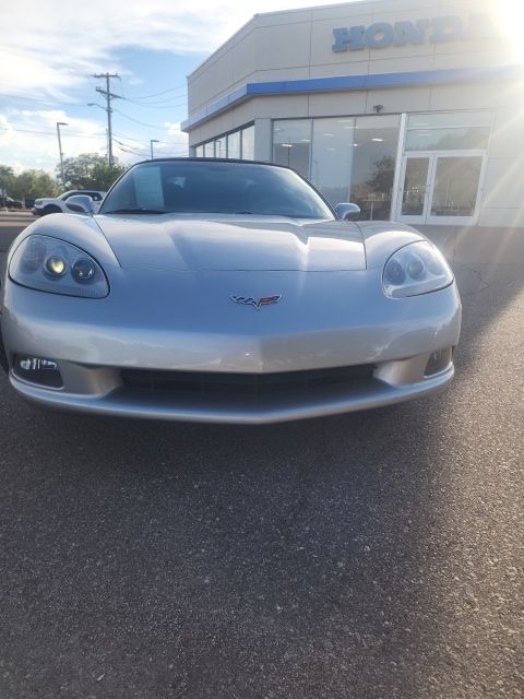 chevrolet corvette 2005 1G1YY34U255121044 image chevrolet corvette 2005 1G1YY34U255121044 image