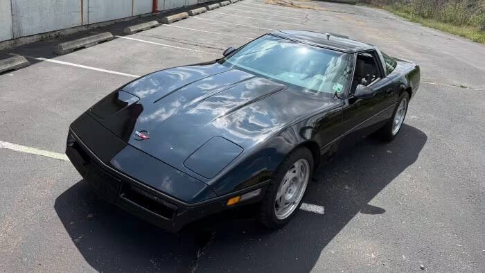 chevrolet corvette 1990 1G1YZ23J7L5800111 image chevrolet corvette 1990 1G1YZ23J7L5800111 image
