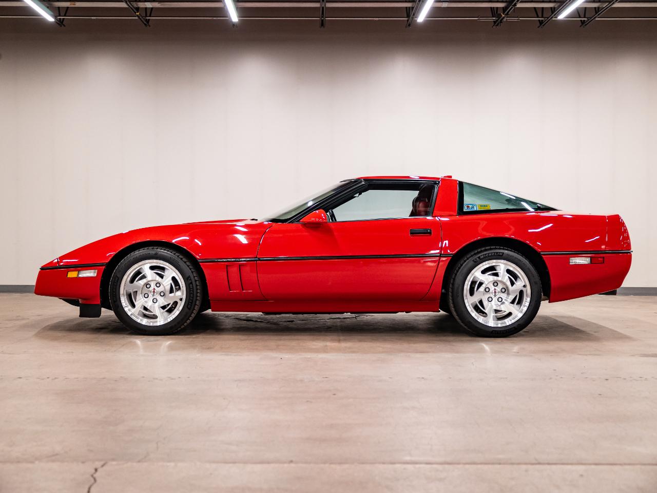 chevrolet corvette 1990 1G1YZ23J0L5800516 image chevrolet corvette 1990 1G1YZ23J0L5800516 image