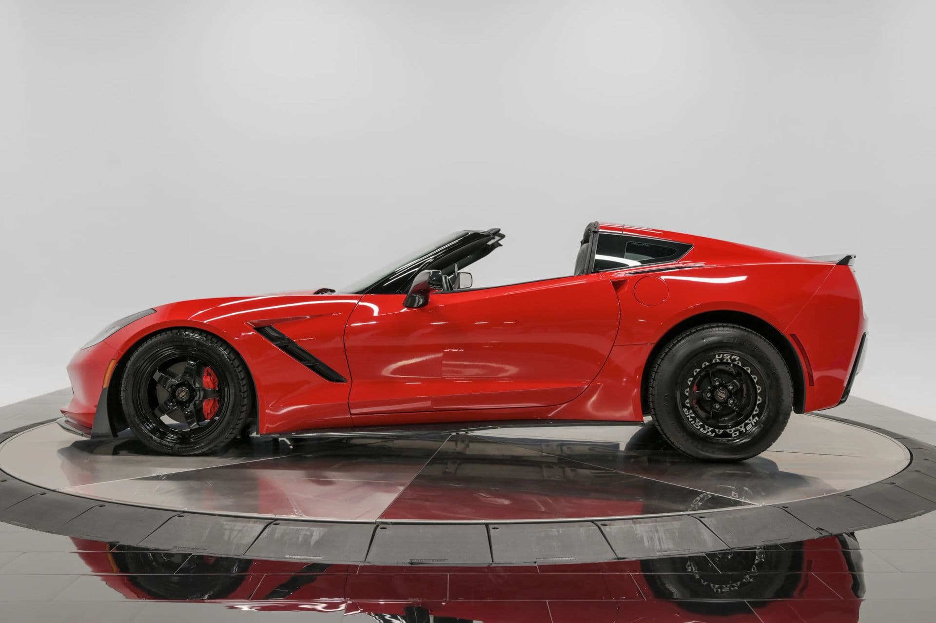 chevrolet corvette 2015 1G1YA2D75F5110288 image chevrolet corvette 2015 1G1YA2D75F5110288 image