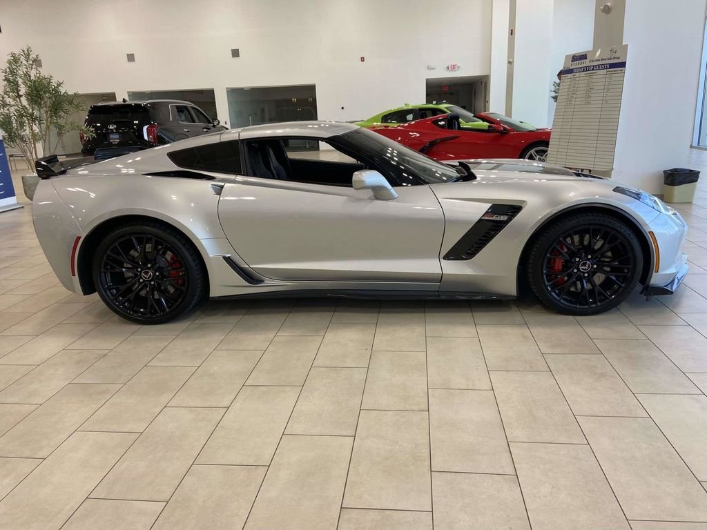 chevrolet corvette 2015 1G1YU2D64F5607296 image chevrolet corvette 2015 1G1YU2D64F5607296 image