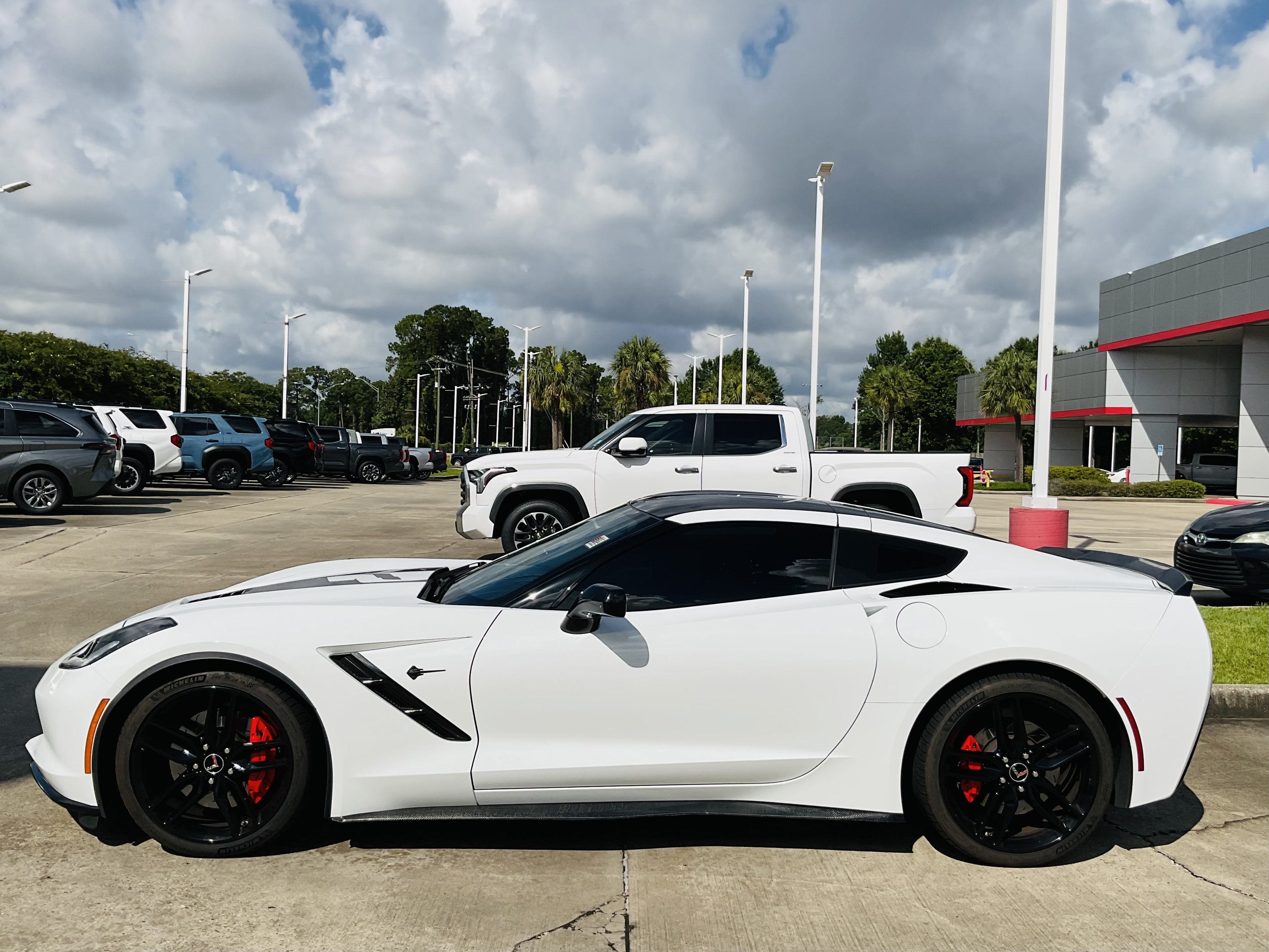 chevrolet corvette 2015 1G1YM2D71F5106407 image chevrolet corvette 2015 1G1YM2D71F5106407 image