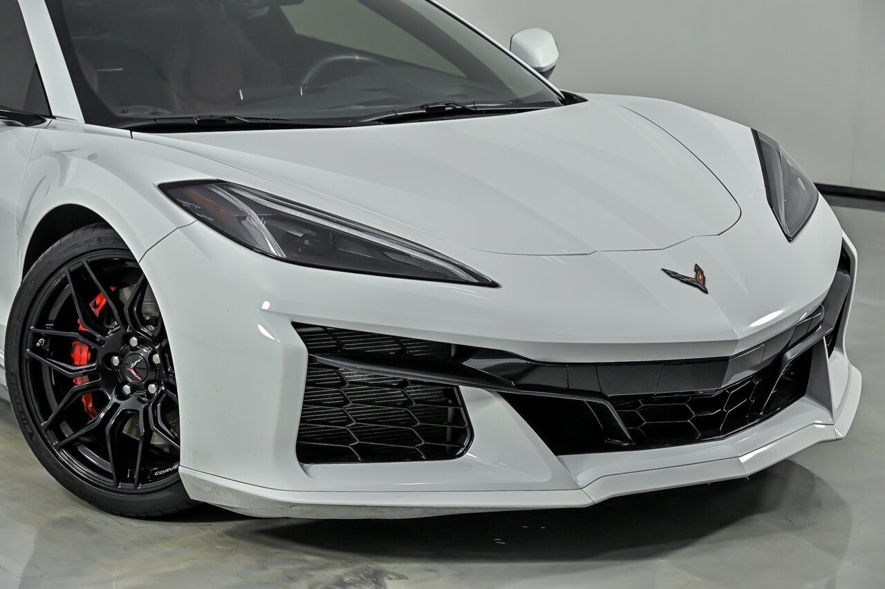 chevrolet corvette 2025 1G1YD2D34S5606732 image chevrolet corvette 2025 1G1YD2D34S5606732 image