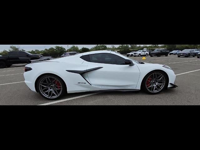 chevrolet corvette 2025 1G1YD2D33S5604373 image chevrolet corvette 2025 1G1YD2D33S5604373 image