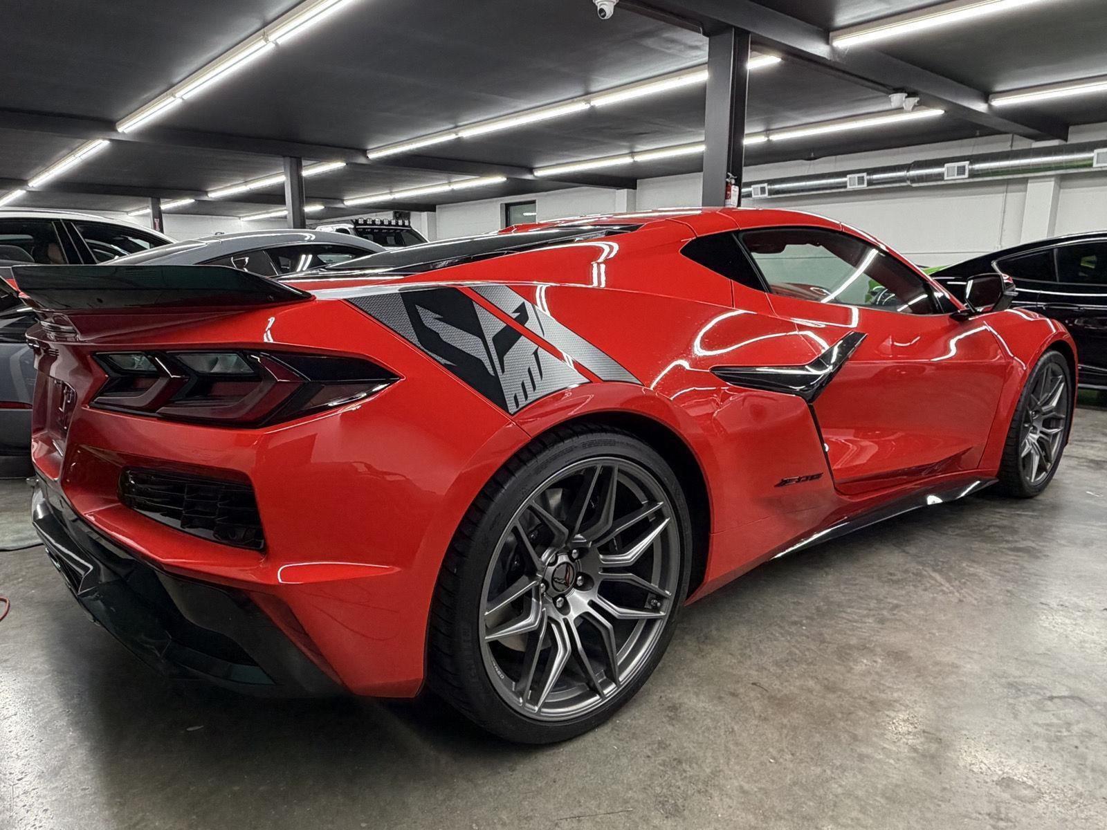 chevrolet corvette 2025 1G1YF2D31S5605161 image chevrolet corvette 2025 1G1YF2D31S5605161 image