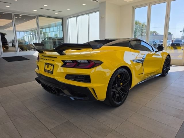 chevrolet corvette 2025 1G1YF3D37S5605767 image chevrolet corvette 2025 1G1YF3D37S5605767 image