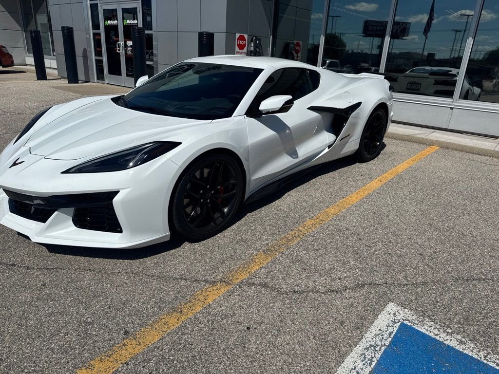 chevrolet corvette 2025 1G1YD2D37S5607969 image chevrolet corvette 2025 1G1YD2D37S5607969 image
