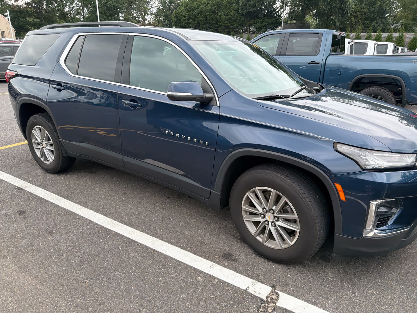 chevrolet traverse 2023 1GNERGKW6PJ304984 image chevrolet traverse 2023 1GNERGKW6PJ304984 image