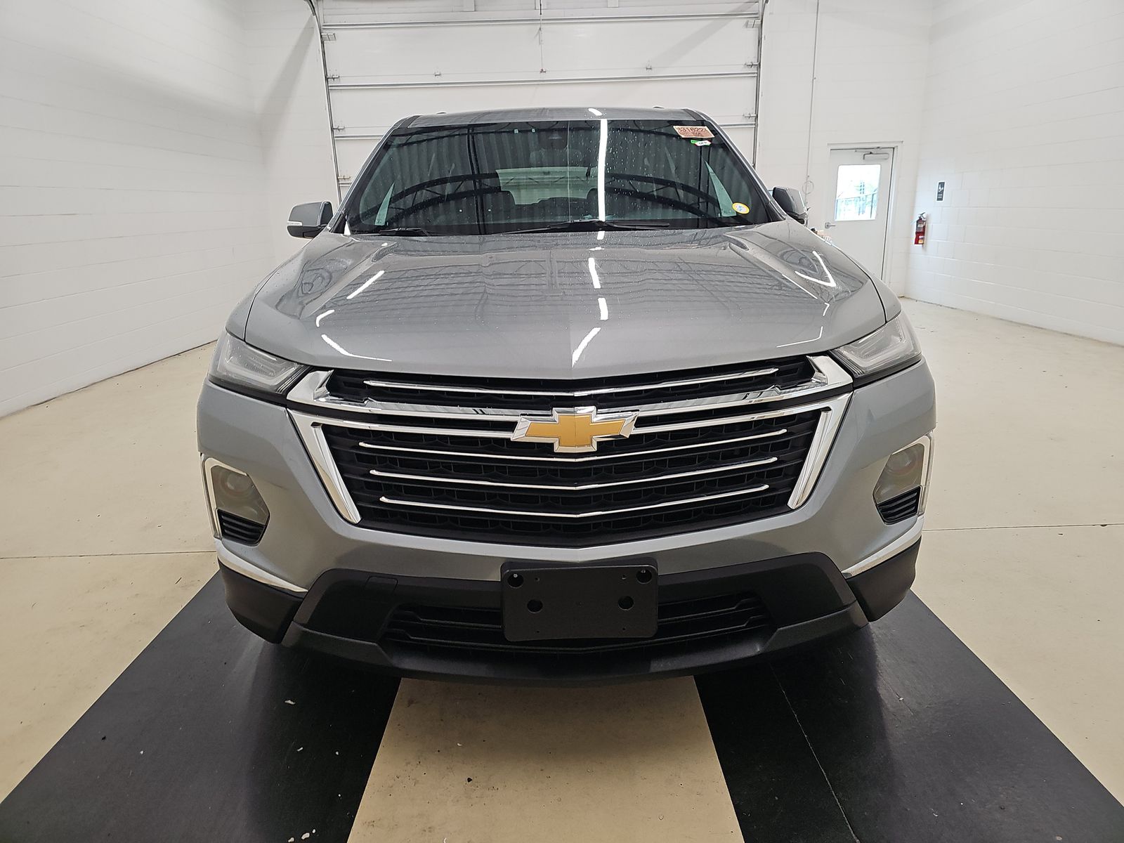 chevrolet traverse 2023 1GNEVHKW1PJ190930 image chevrolet traverse 2023 1GNEVHKW1PJ190930 image