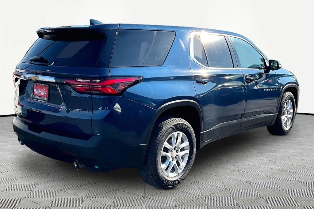 chevrolet traverse 2023 1GNEVLKW0PJ240669 image chevrolet traverse 2023 1GNEVLKW0PJ240669 image