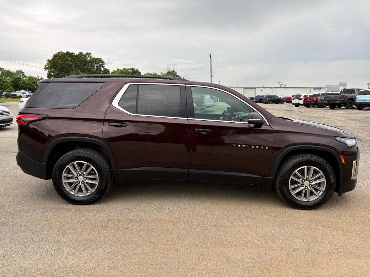 chevrolet traverse 2023 1GNEVGKW1PJ220311 image chevrolet traverse 2023 1GNEVGKW1PJ220311 image