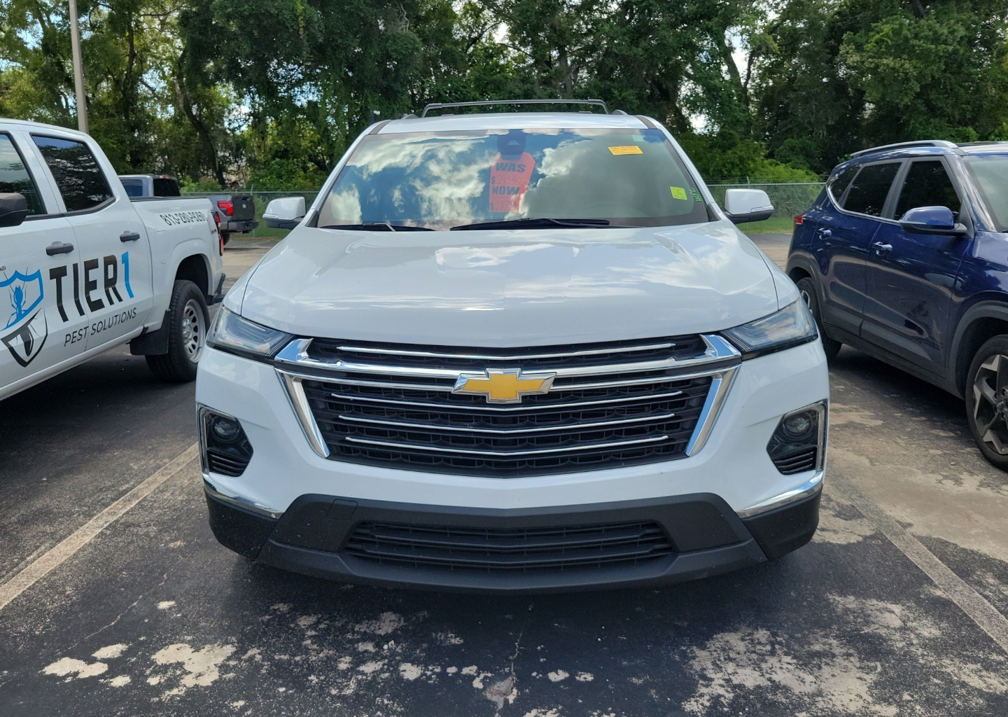 chevrolet traverse 2023 1GNERGKW1PJ310935 image chevrolet traverse 2023 1GNERGKW1PJ310935 image