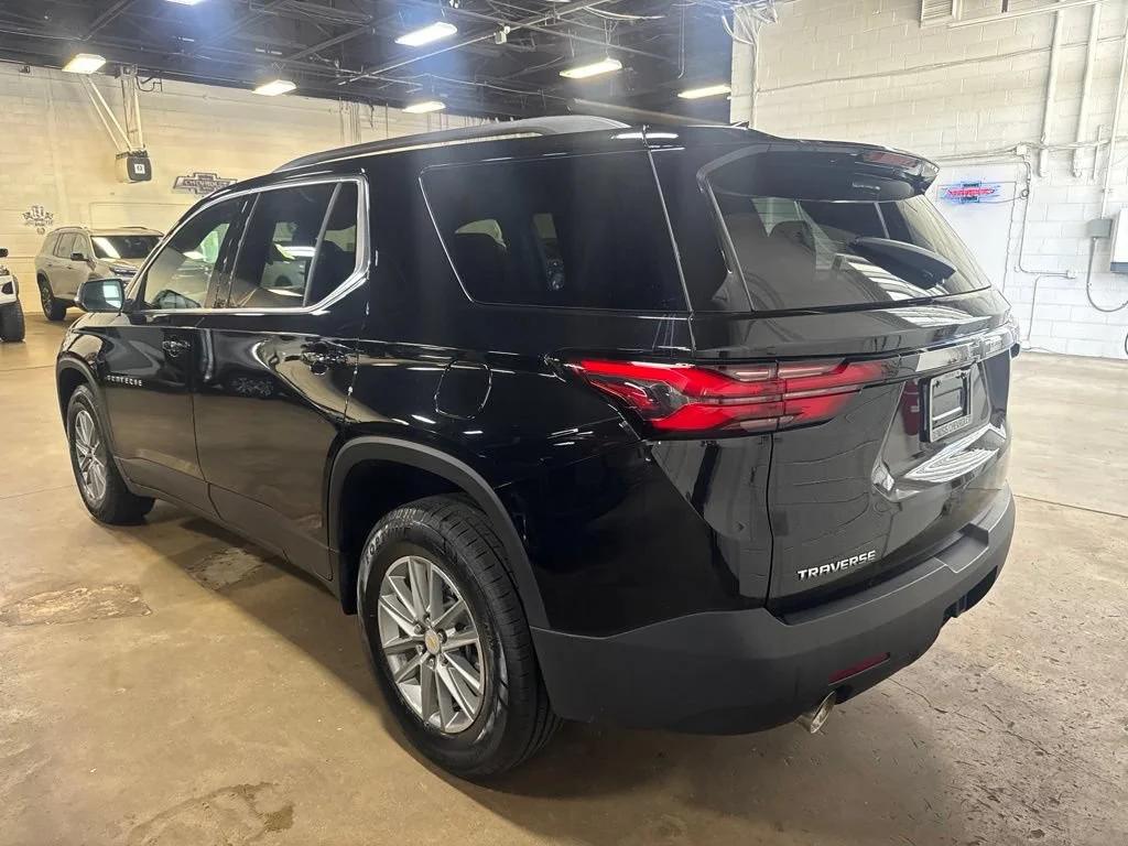 chevrolet traverse 2023 1GNERGKWXPJ286229 image chevrolet traverse 2023 1GNERGKWXPJ286229 image
