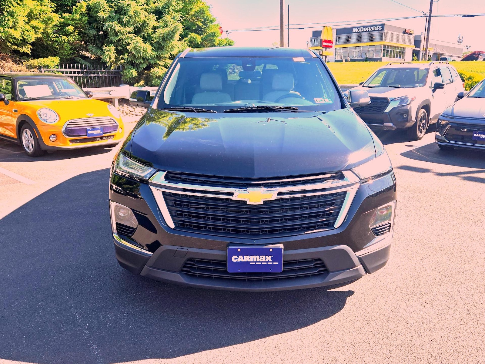 chevrolet traverse 2023 1GNEVFKW9PJ240011 image chevrolet traverse 2023 1GNEVFKW9PJ240011 image