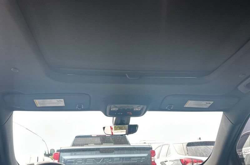 chevrolet traverse 2023 1GNEVHKW5PJ317422 image chevrolet traverse 2023 1GNEVHKW5PJ317422 image
