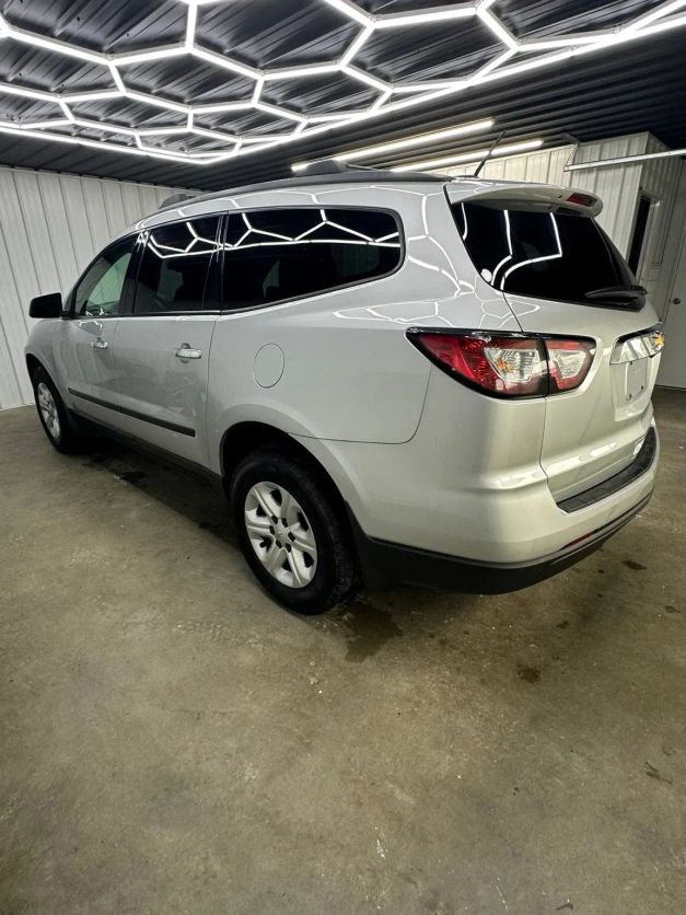 chevrolet traverse 2016 1GNKRFKD9GJ273399 image chevrolet traverse 2016 1GNKRFKD9GJ273399 image