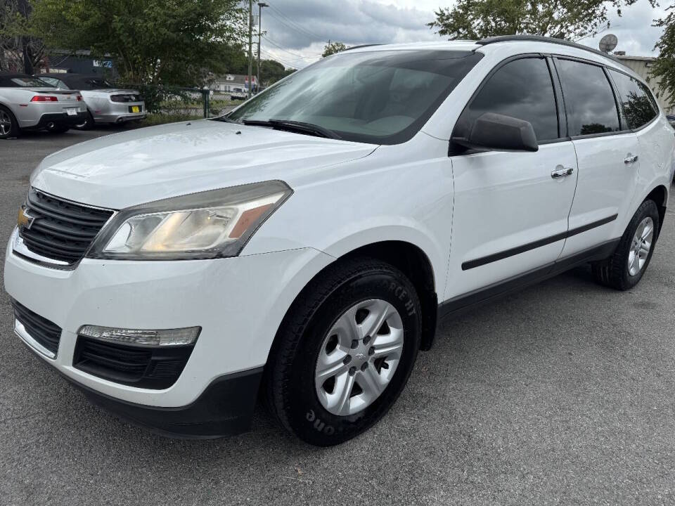 chevrolet traverse 2016 1GNKRFKD1GJ291413 image chevrolet traverse 2016 1GNKRFKD1GJ291413 image