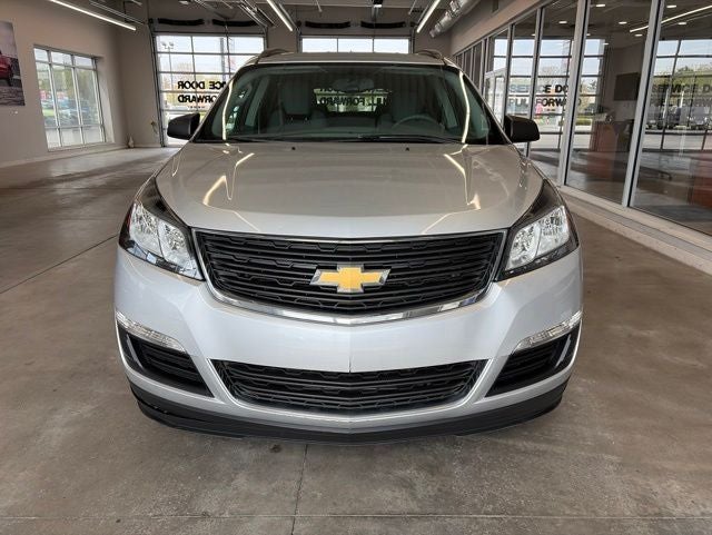 chevrolet traverse 2016 1GNKRFED1GJ199231 image chevrolet traverse 2016 1GNKRFED1GJ199231 image