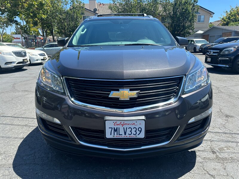chevrolet traverse 2016 1GNKRFED1GJ108751 image chevrolet traverse 2016 1GNKRFED1GJ108751 image