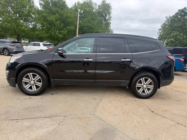 chevrolet traverse 2016 1GNKVHKD1GJ219862 image chevrolet traverse 2016 1GNKVHKD1GJ219862 image