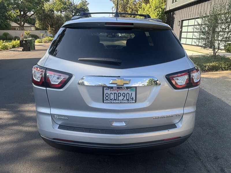 chevrolet traverse 2016 1GNKRFED9GJ159138 image chevrolet traverse 2016 1GNKRFED9GJ159138 image