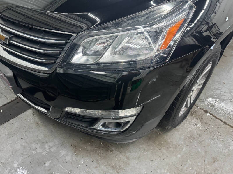 chevrolet traverse 2016 1GNKVHKD2GJ309103 image chevrolet traverse 2016 1GNKVHKD2GJ309103 image