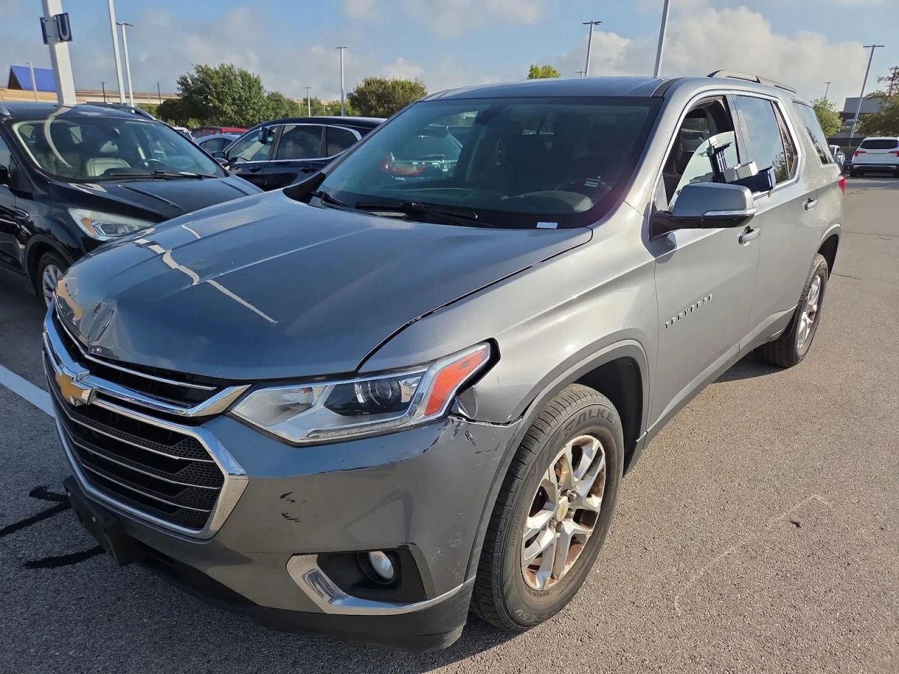 chevrolet traverse 2019 1GNERGKW5KJ282646 image chevrolet traverse 2019 1GNERGKW5KJ282646 image