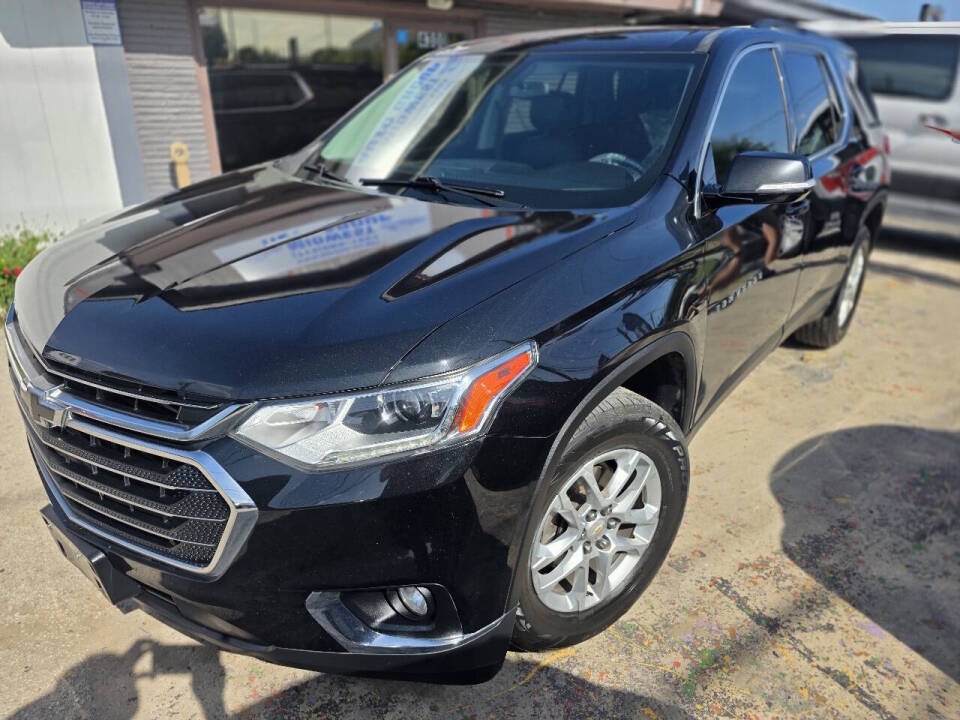 chevrolet traverse 2019 1GNERGKW6KJ130701 image chevrolet traverse 2019 1GNERGKW6KJ130701 image