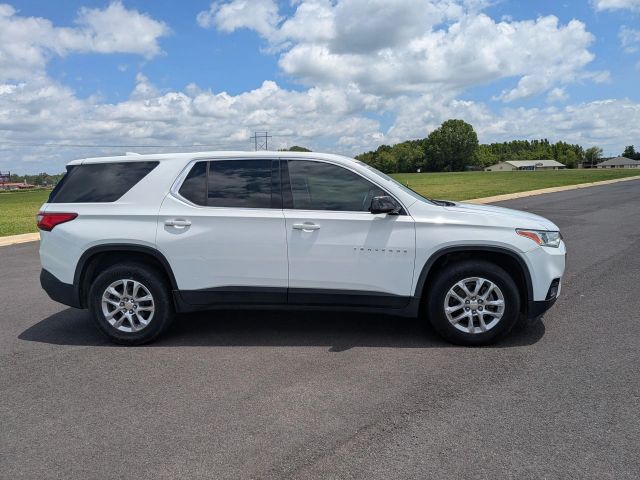 chevrolet traverse 2019 1GNEVFKW1KJ152661 image chevrolet traverse 2019 1GNEVFKW1KJ152661 image