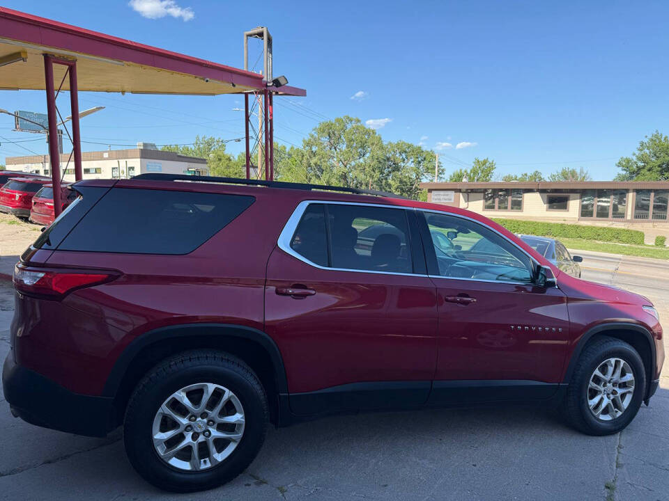 chevrolet traverse 2019 1GNEVGKW9KJ291670 image chevrolet traverse 2019 1GNEVGKW9KJ291670 image