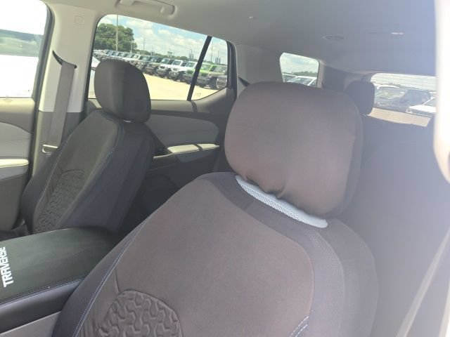 chevrolet traverse 2019 1GNERGKW8KJ313128 image chevrolet traverse 2019 1GNERGKW8KJ313128 image