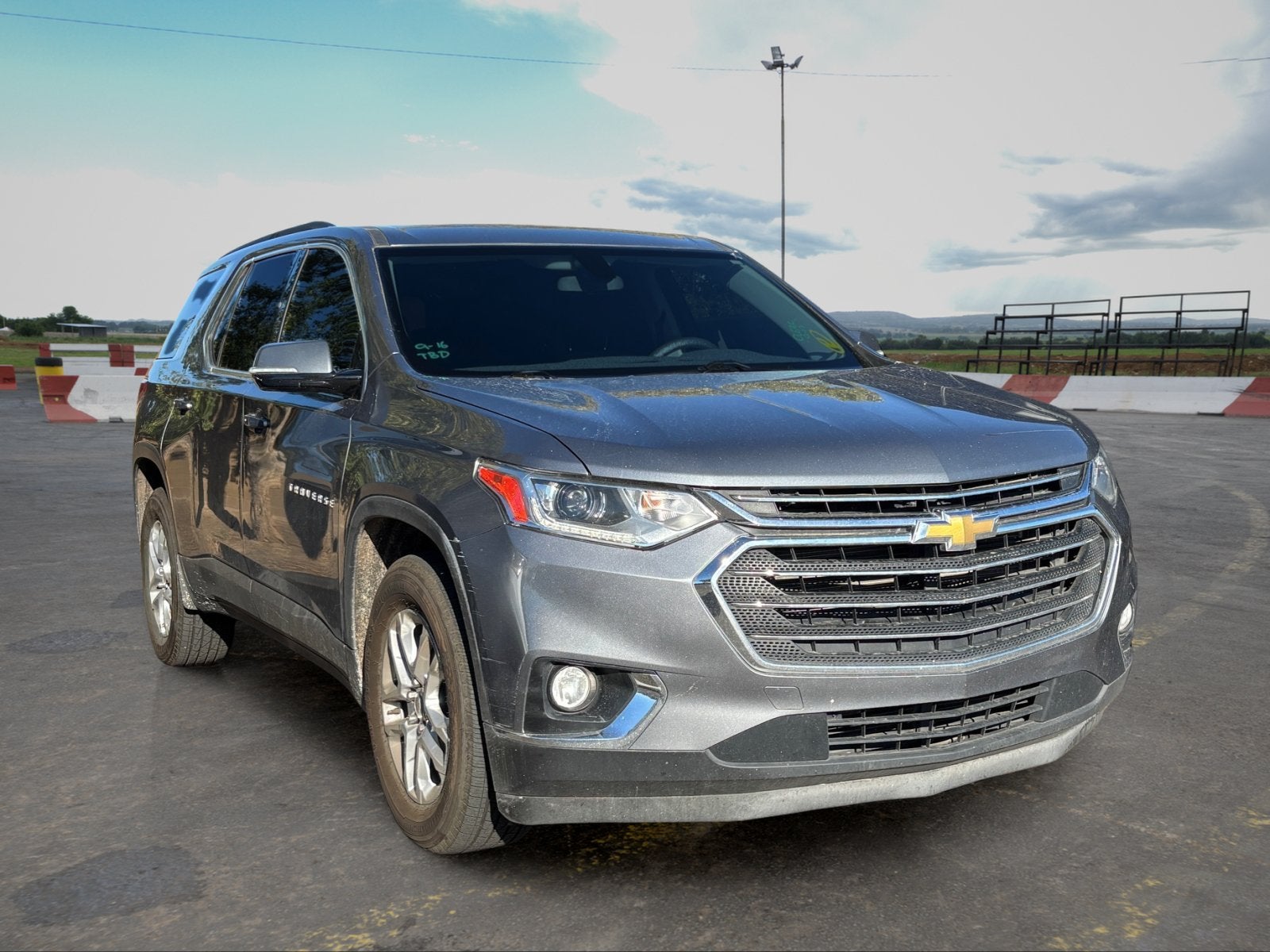 chevrolet traverse 2019 1GNERGKW5KJ129801 image chevrolet traverse 2019 1GNERGKW5KJ129801 image