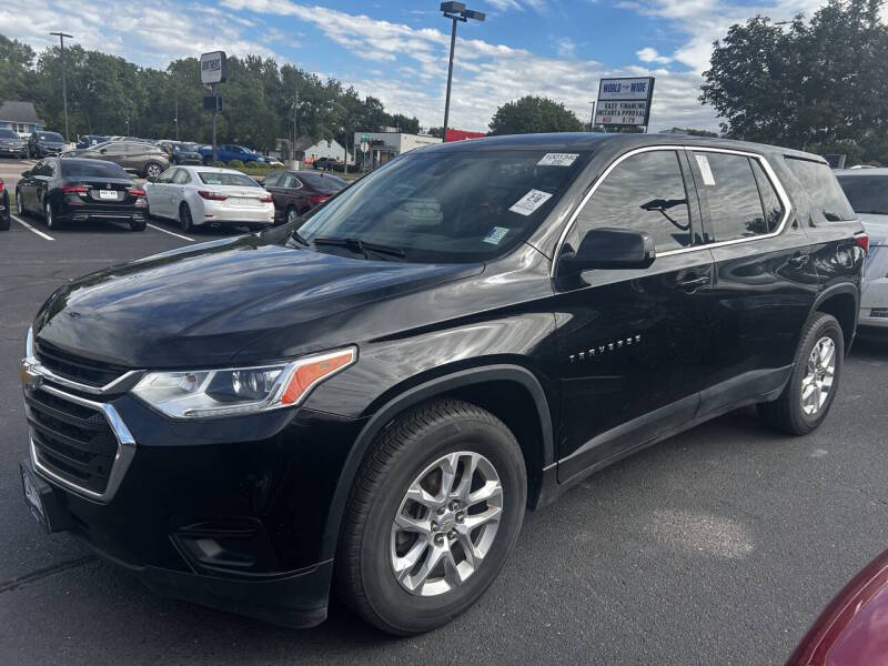 chevrolet traverse 2018 1GNEVFKW0JJ153024 image chevrolet traverse 2018 1GNEVFKW0JJ153024 image