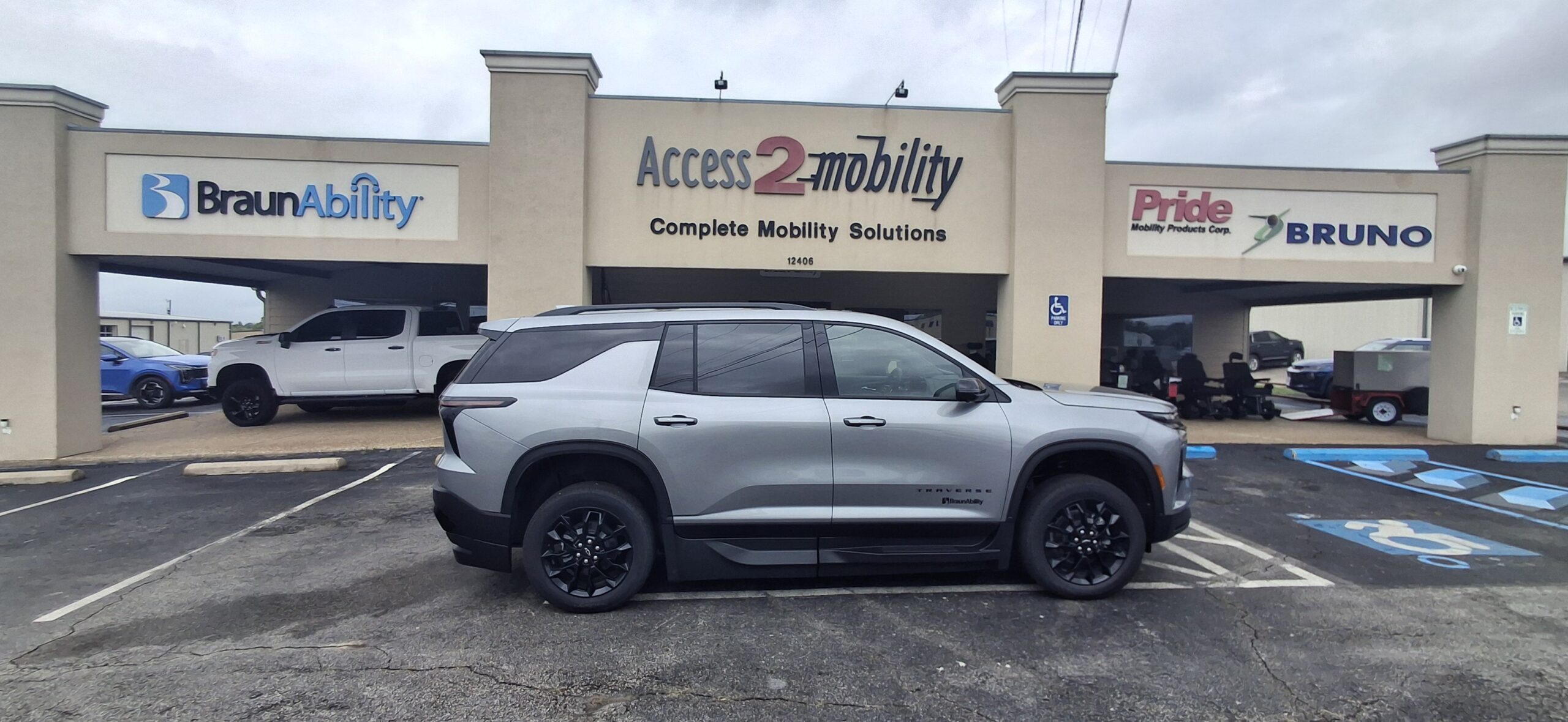 chevrolet traverse 2026 1GBERGKS2TJ178739 image chevrolet traverse 2026 1GBERGKS2TJ178739 image
