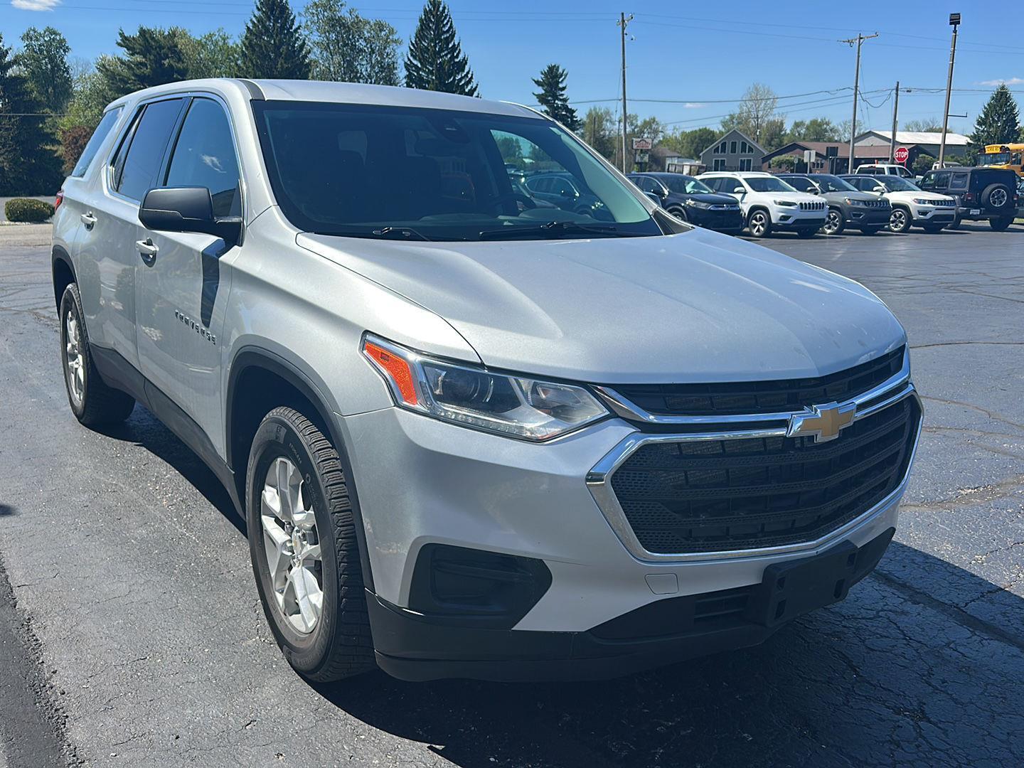 chevrolet traverse 2021 1GNEVLKW3MJ162674 image chevrolet traverse 2021 1GNEVLKW3MJ162674 image