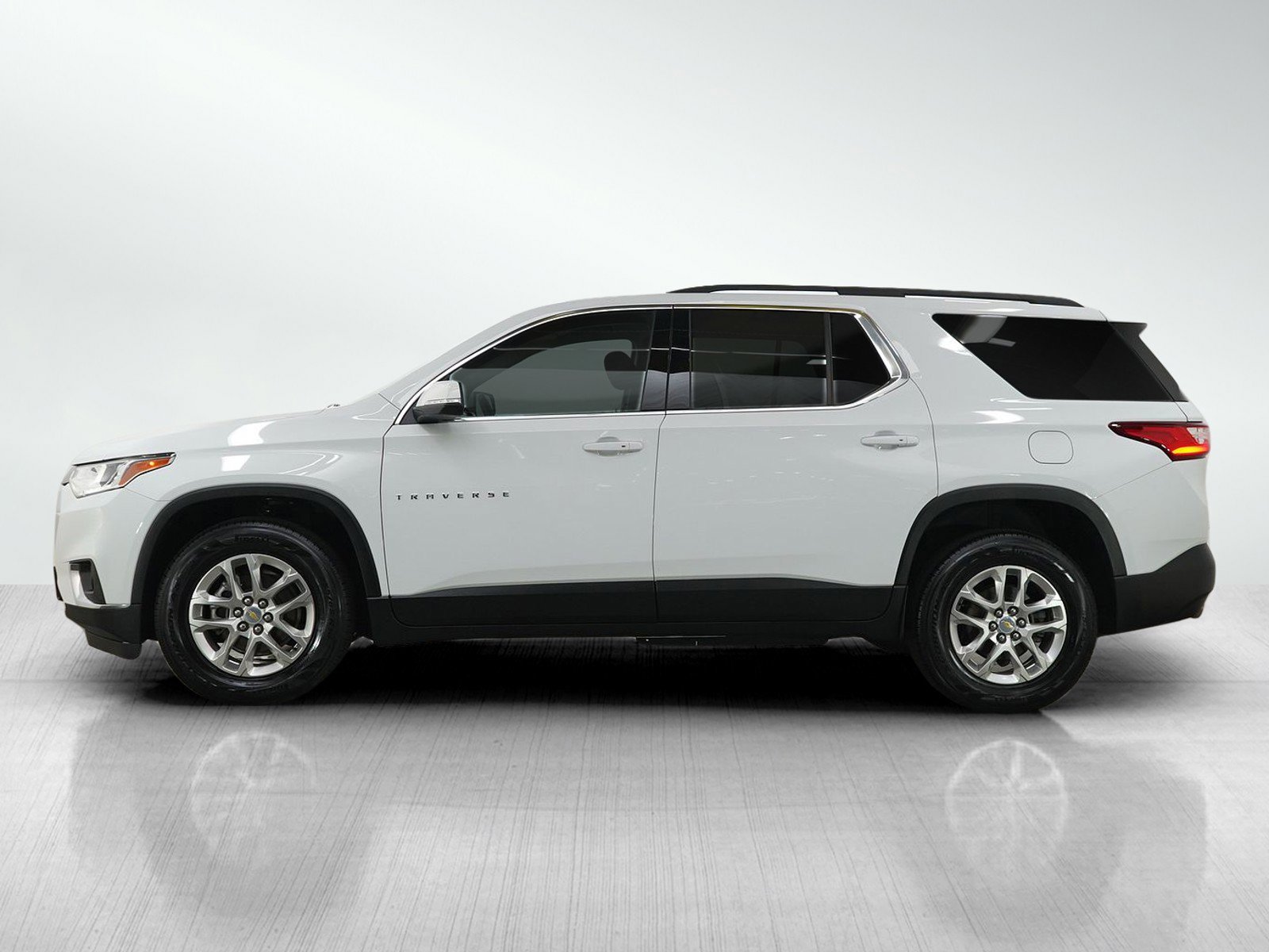 chevrolet traverse 2021 1GNEVGKW8MJ257500 image