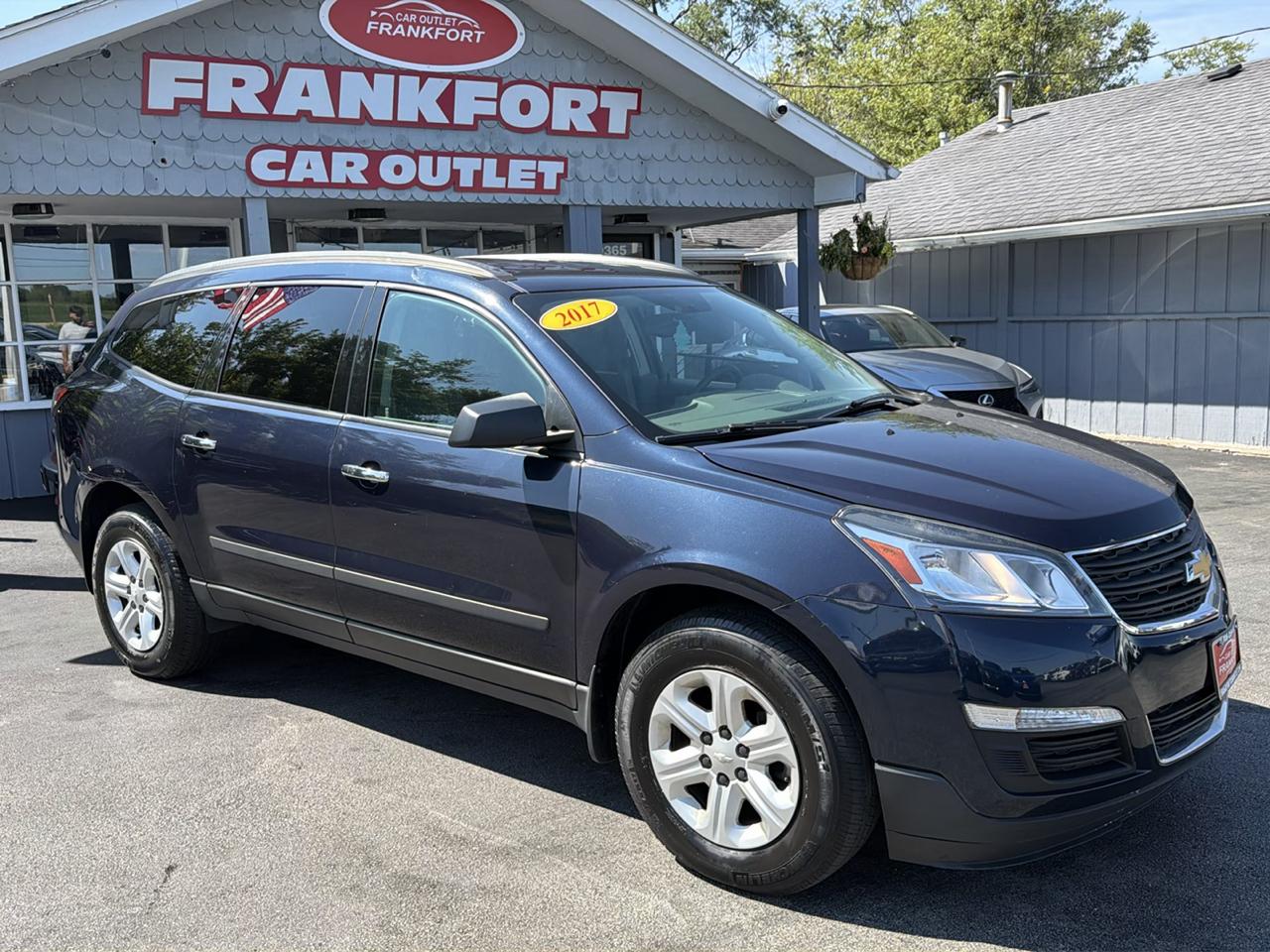 chevrolet traverse 2017 1GNKVFKD5HJ175838 image chevrolet traverse 2017 1GNKVFKD5HJ175838 image