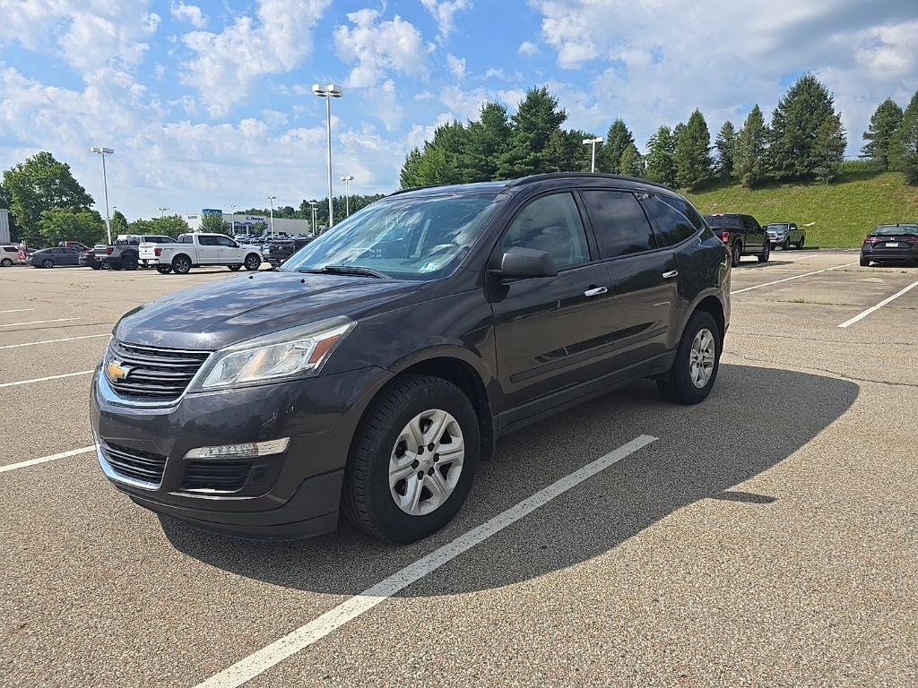 chevrolet traverse 2017 1GNKVFED5HJ219235 image chevrolet traverse 2017 1GNKVFED5HJ219235 image