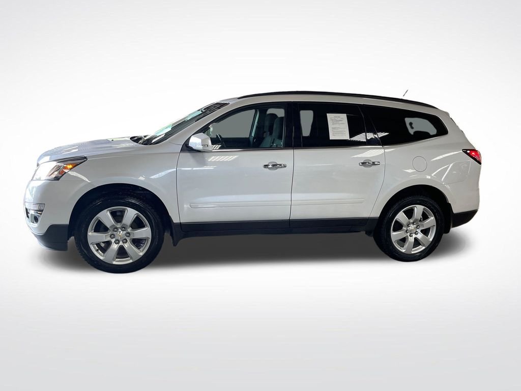 chevrolet traverse 2017 1GNKRGKD2HJ342764 image chevrolet traverse 2017 1GNKRGKD2HJ342764 image