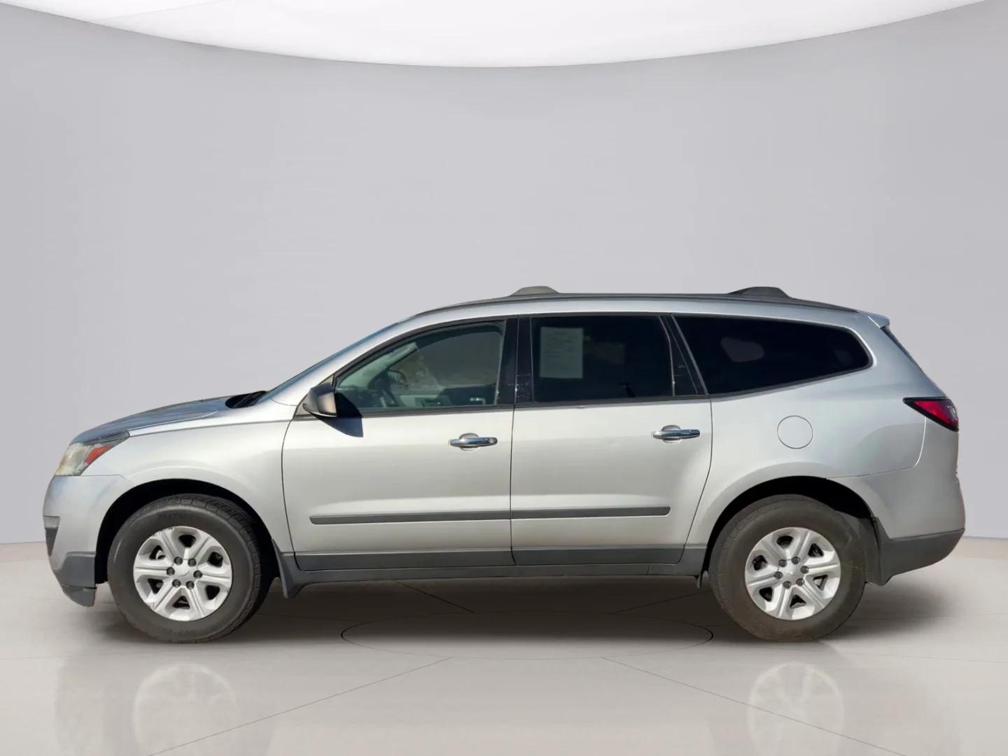 chevrolet traverse 2017 1GNKVFED2HJ213845 image chevrolet traverse 2017 1GNKVFED2HJ213845 image